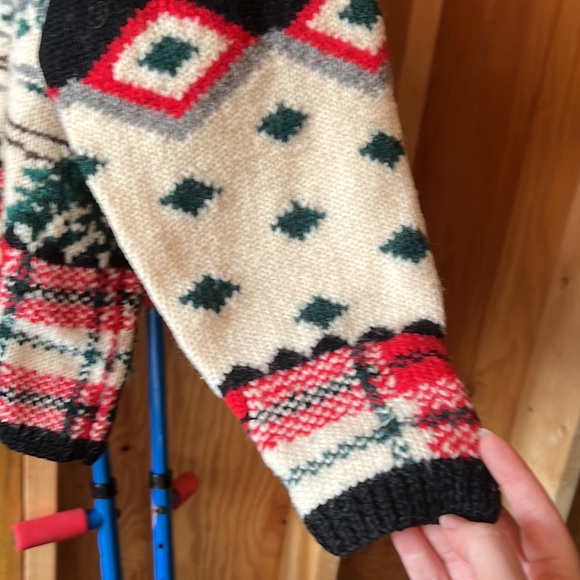 VINTAGE TALBOTS WOOL SWEATER - Picture 3 of 6